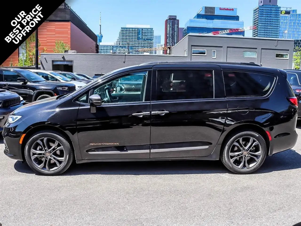 Chrysler Pacifica снимка Chrysler Pacifica