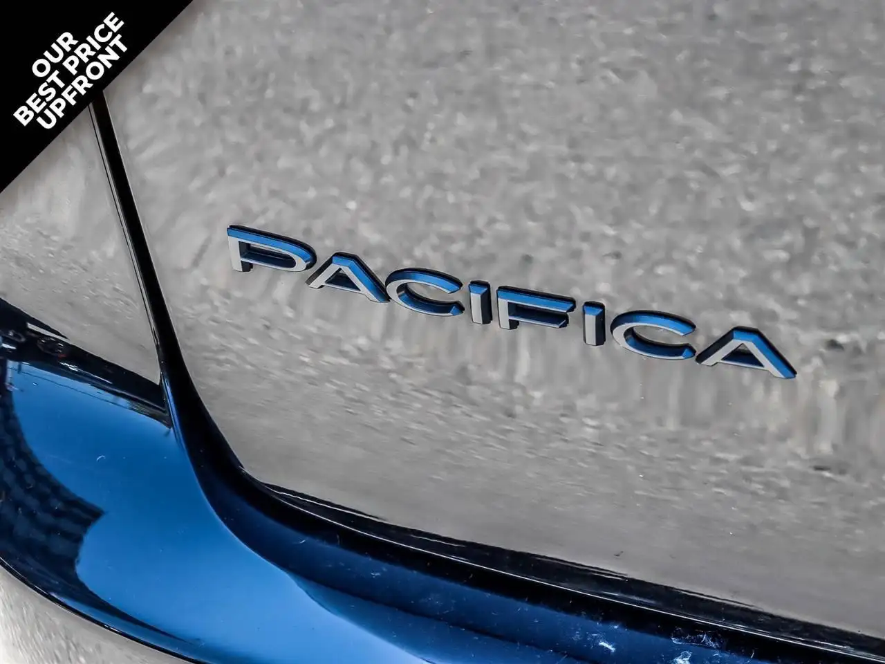 Chrysler Pacifica снимка Chrysler Pacifica