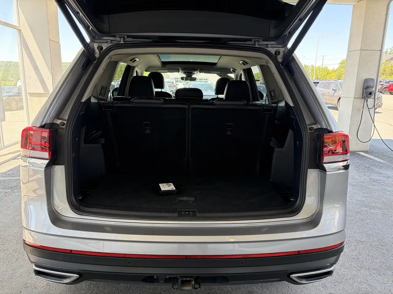 Volkswagen Atlas снимка Volkswagen Atlas