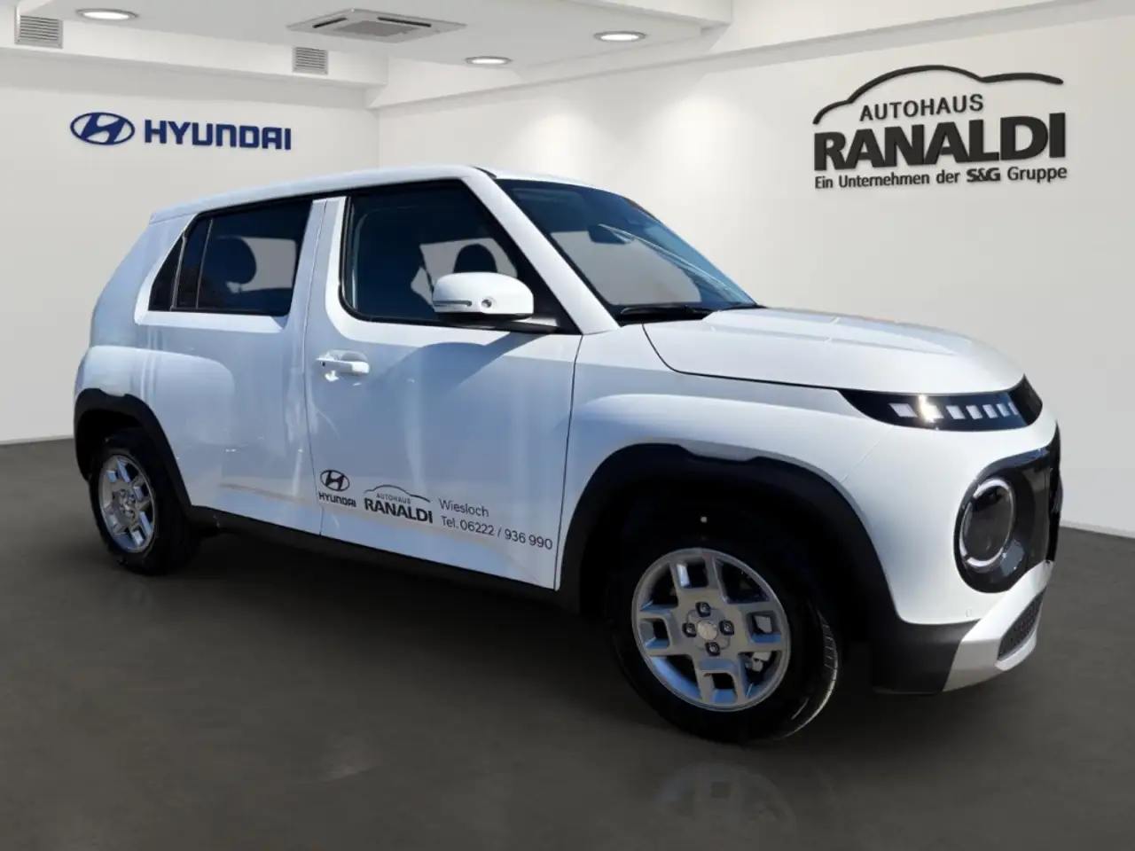 Hyundai Inster Elektro 49kWh Trend+Effizienz Paket+Vorführwagen, миниатюра 2