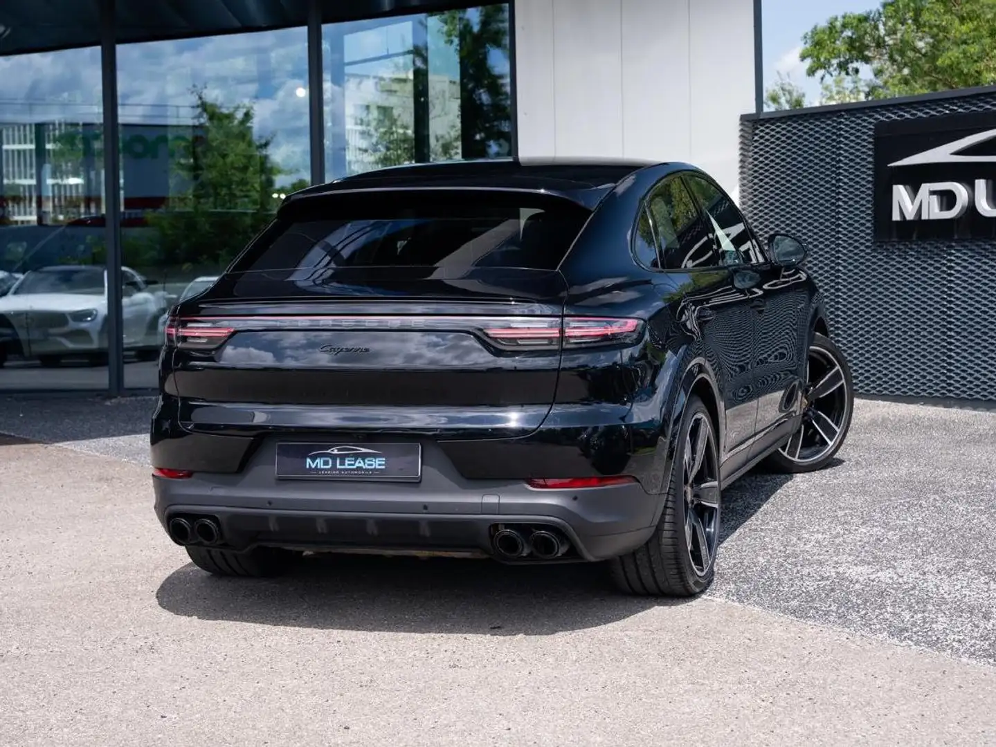 Porsche Cayenne COUPE 3.0 V6 462 E-HYBRID TIPTRONIC BVA Noir - 2