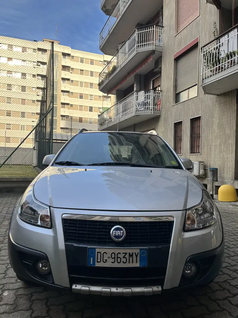 Fiat Sedici 1.6 16v Emotion 4x4 107cv - 2