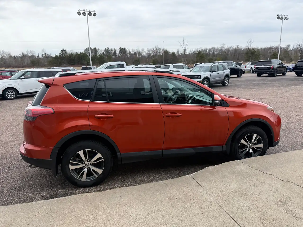 Toyota RAV 4 снимка Toyota RAV 4