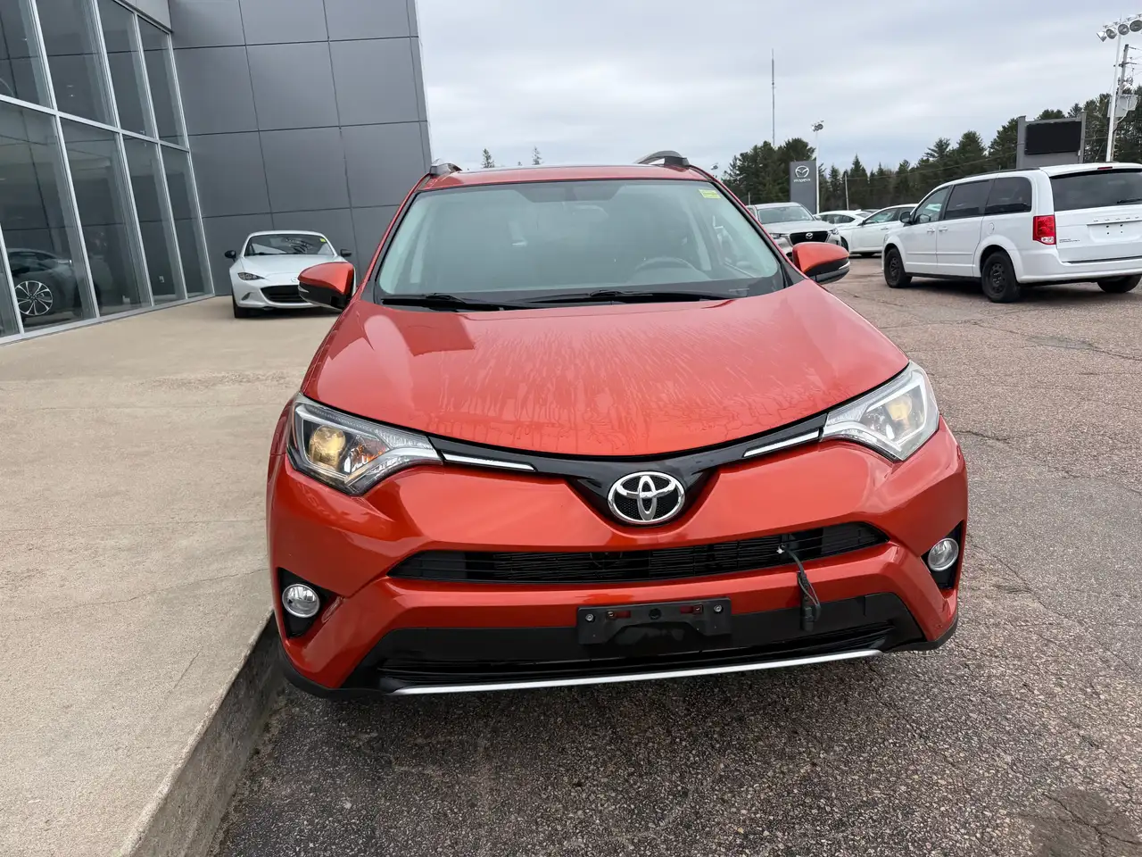 Toyota RAV 4 снимка Toyota RAV 4