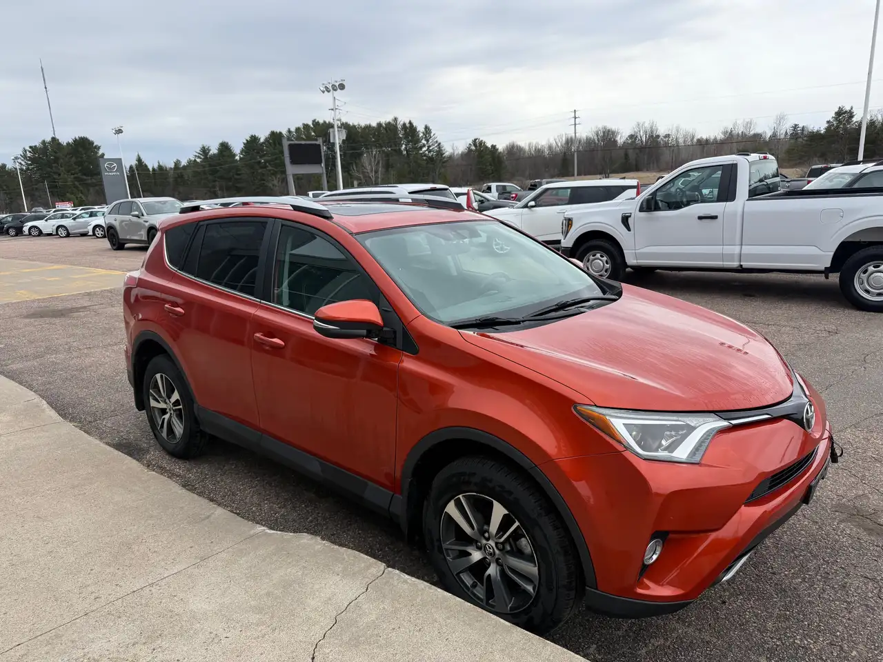 Toyota RAV 4 снимка Toyota RAV 4