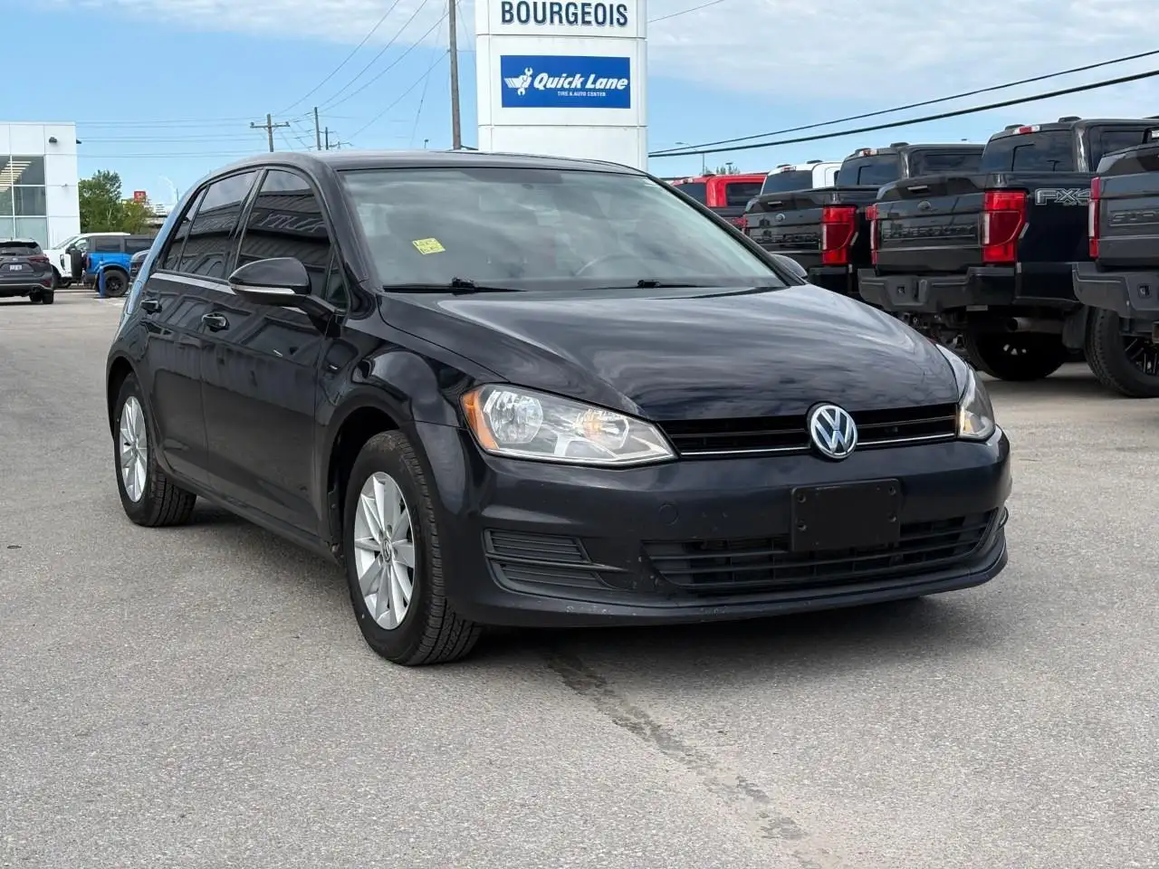 Volkswagen Golf photo Volkswagen Golf