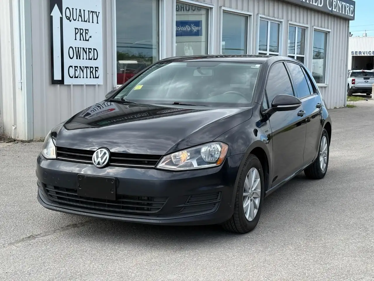 Volkswagen Golf photo Volkswagen Golf