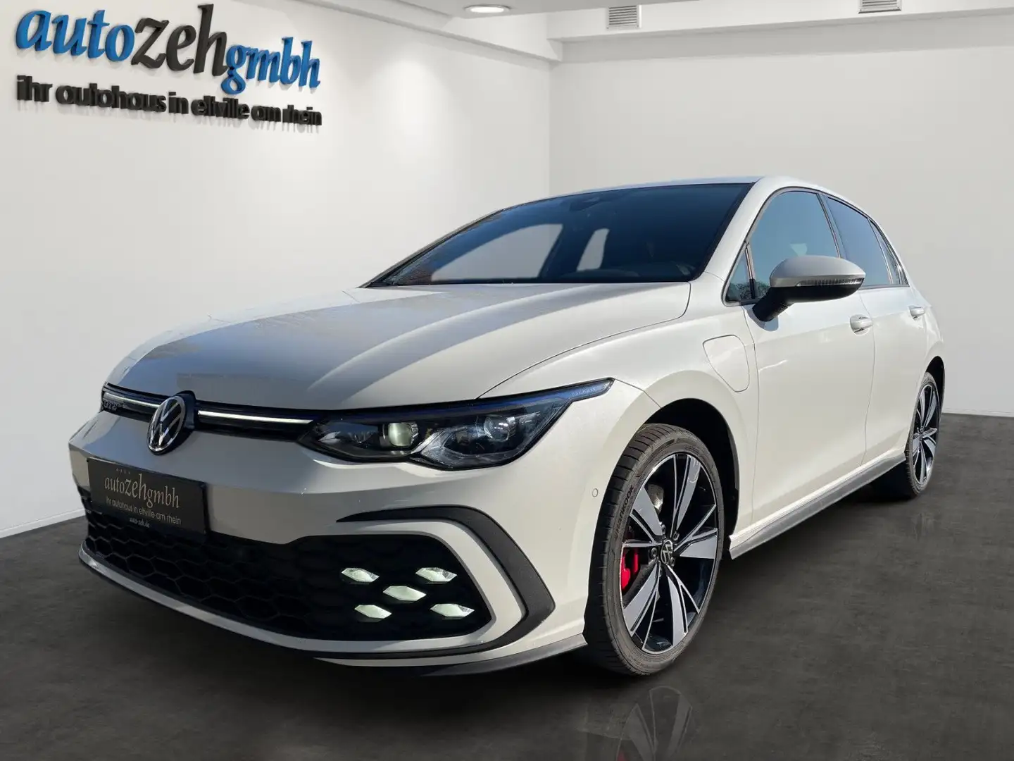 Volkswagen Golf GTE 1.4 TSI+Matrix+Kamera+ACC+SHZ+Navi+AC+ Blanc - 1