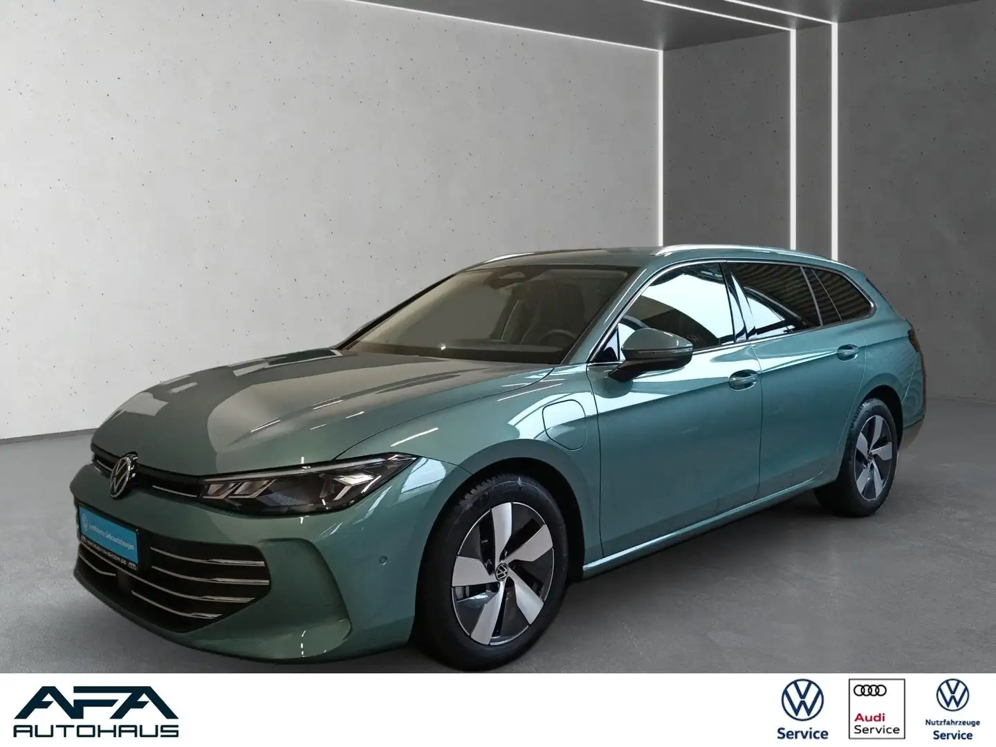 Volkswagen Passat Variant 1.5 TSI eHybrid DSG AHK*Navi*ACC Blau - 1