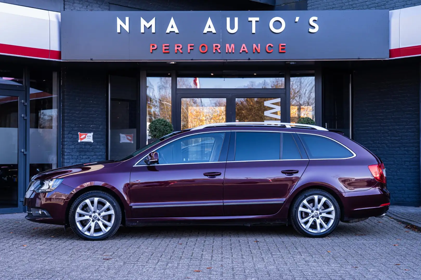Skoda Superb 1.8 TSI Elegance FACELIFT | ONDERHOUDEN | MEMORY S Rouge - 2