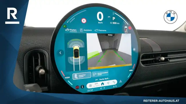 Mini Hatch view 19