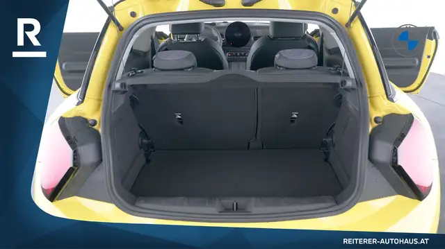Mini Hatch view 30