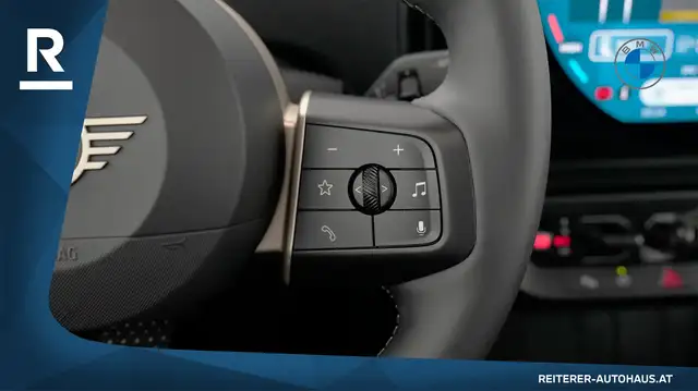 Mini Hatch view 17