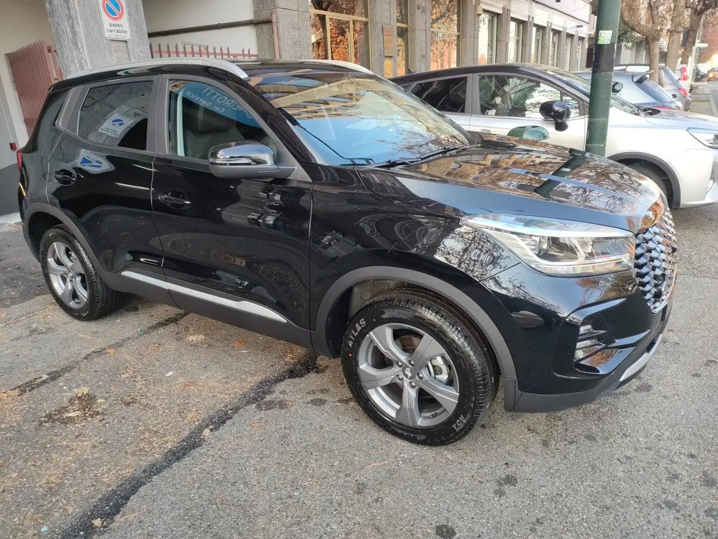 DR Automobiles DR5.0 1.5 Gpl 114cv - NUOVA DA IMMATRICOLARE - crna - 1