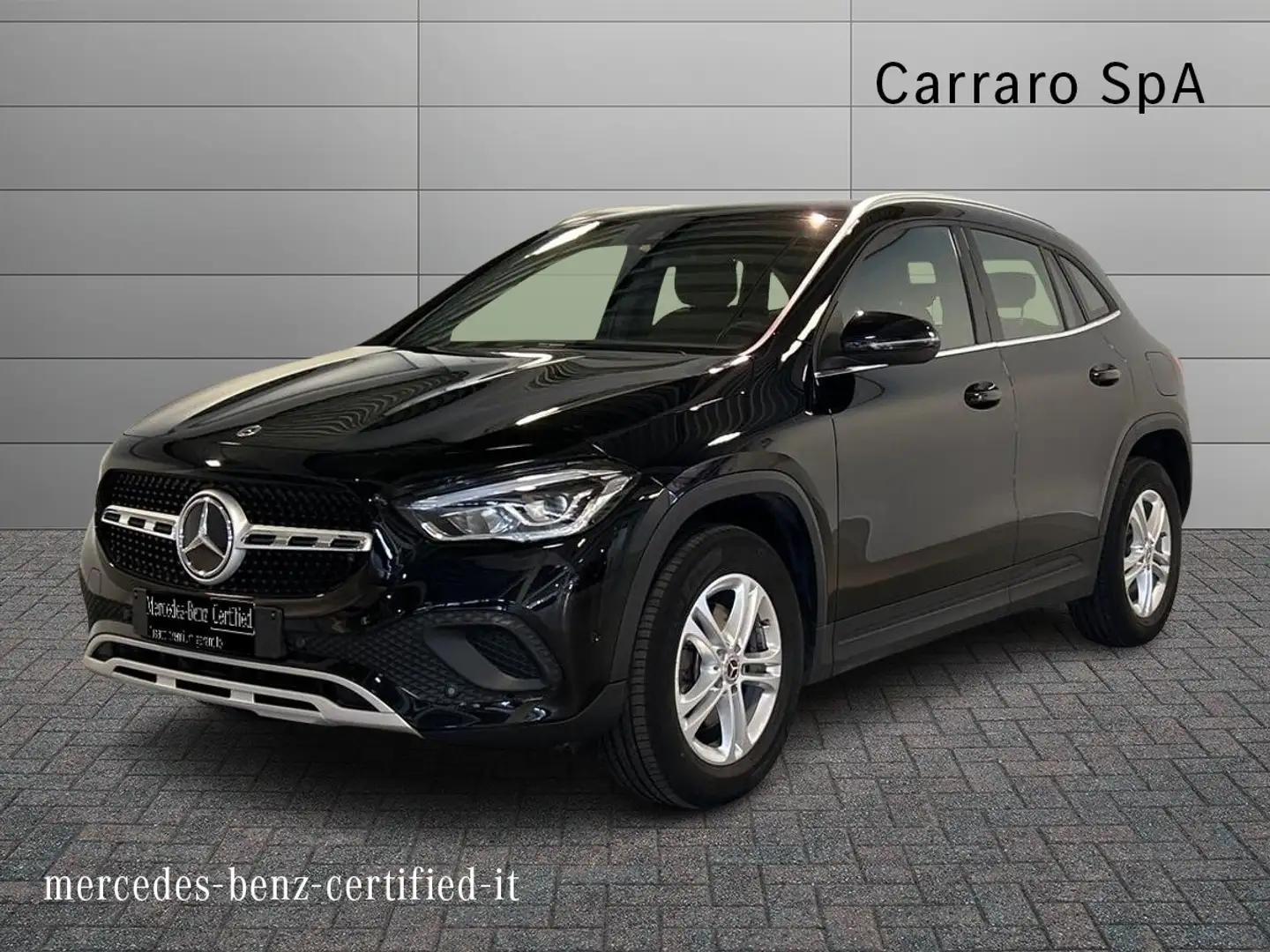 Mercedes-Benz GLA 180 - GLA 180 d Sport auto Czarny - 1