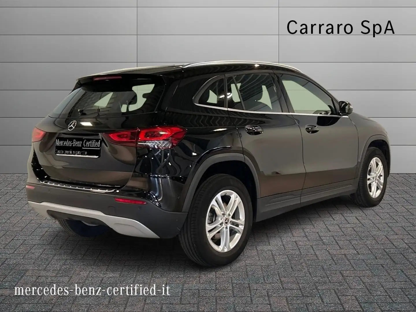Mercedes-Benz GLA 180 - GLA 180 d Sport auto Czarny - 2