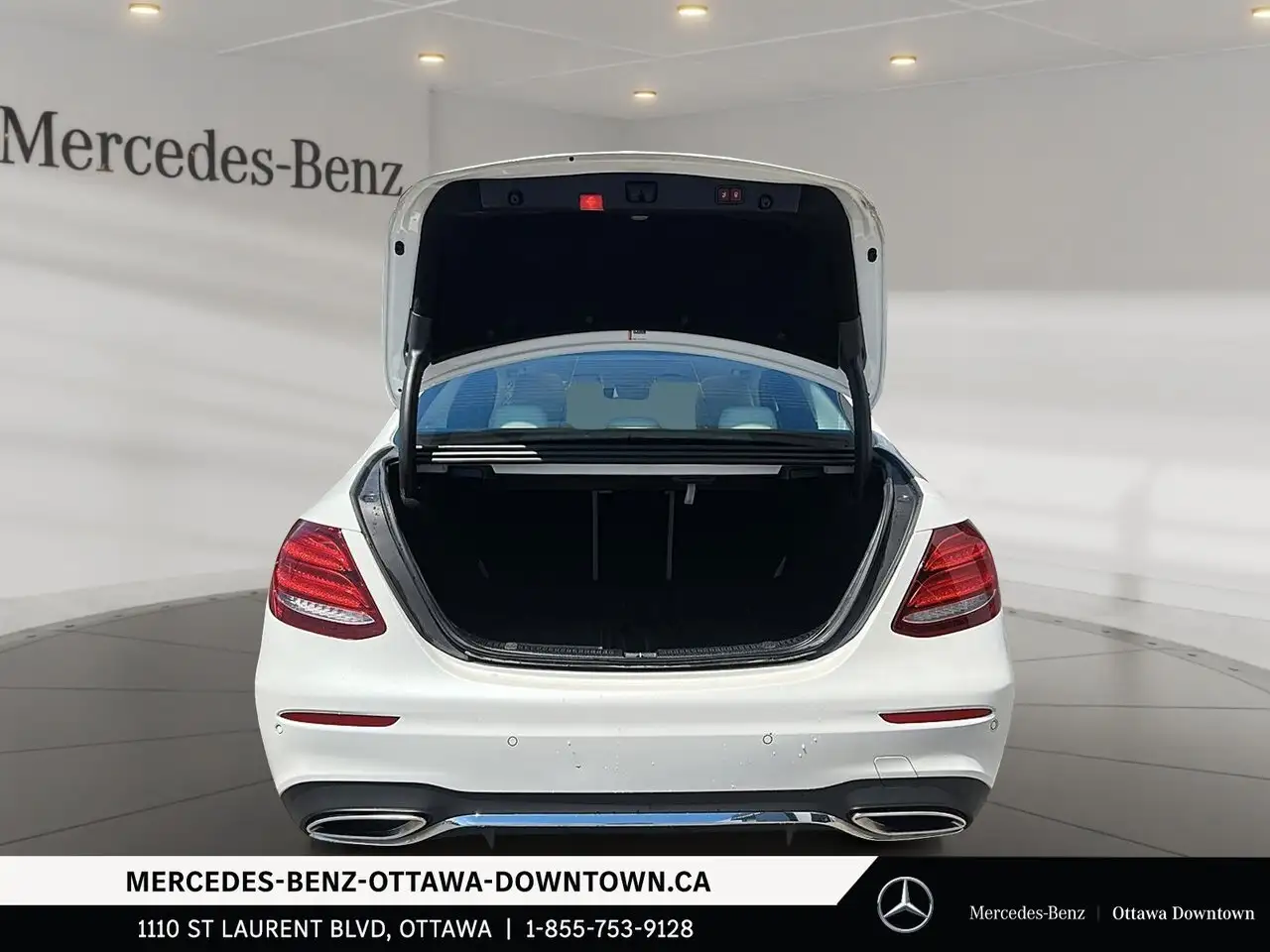 Mercedes-Benz E-Class fotografie Mercedes-Benz E-Class