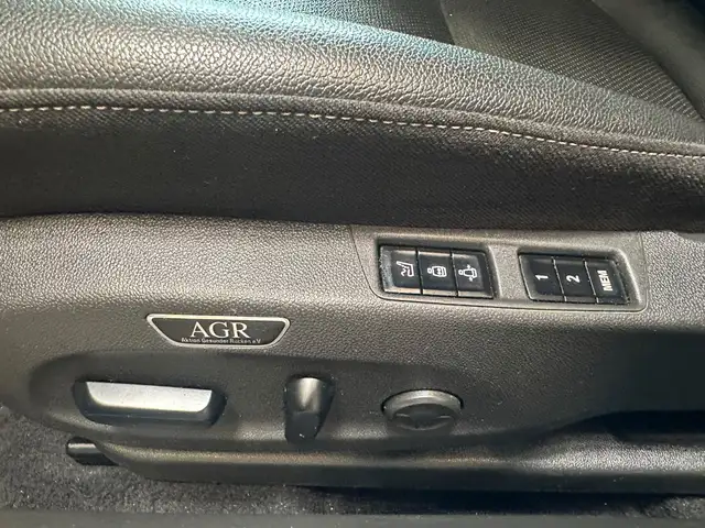 Opel Insignia view 9