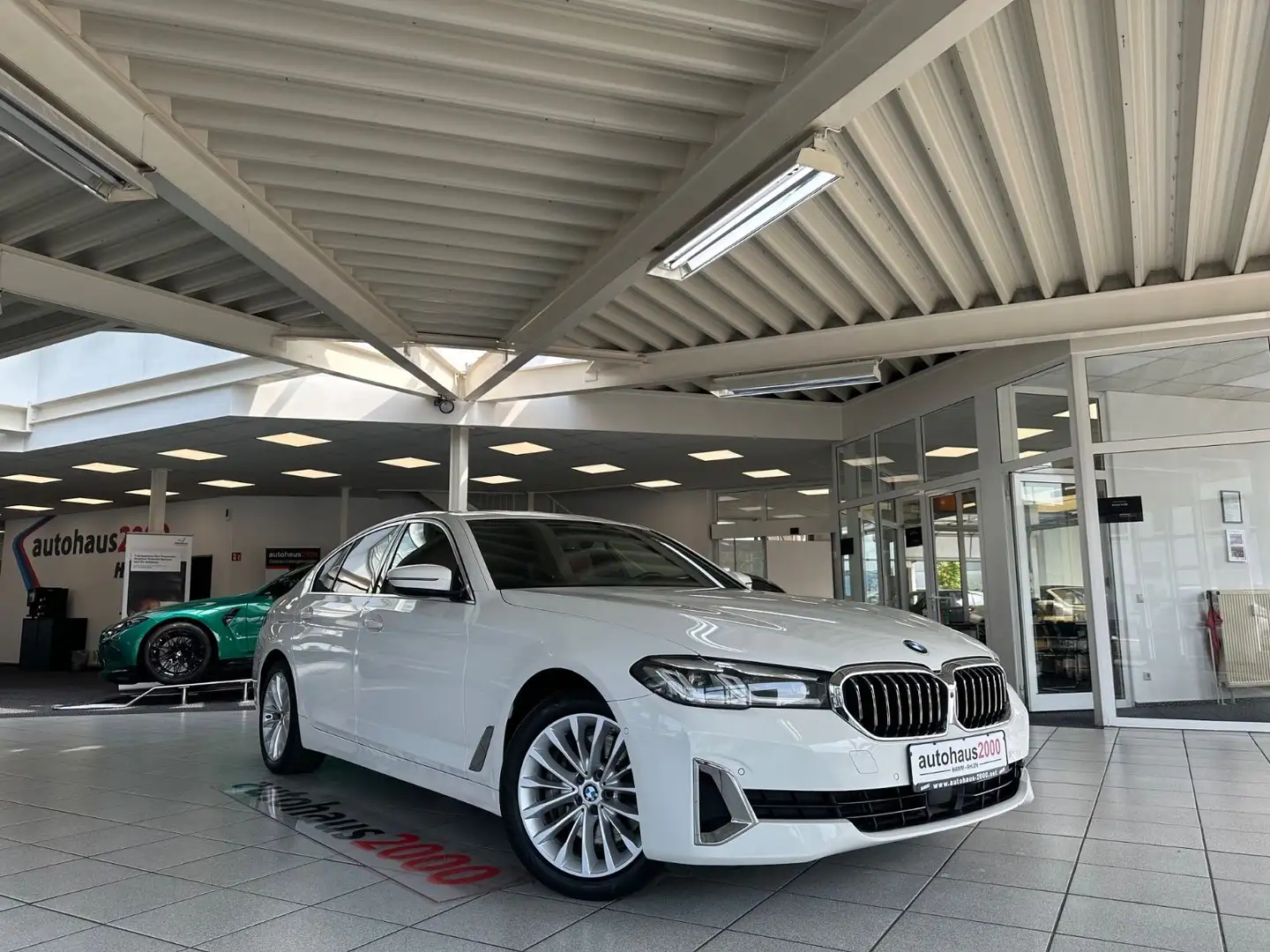BMW 530 d Lim. xDrive Luxury Line 360°/H&K/GLASD./AHK Bianco - 1