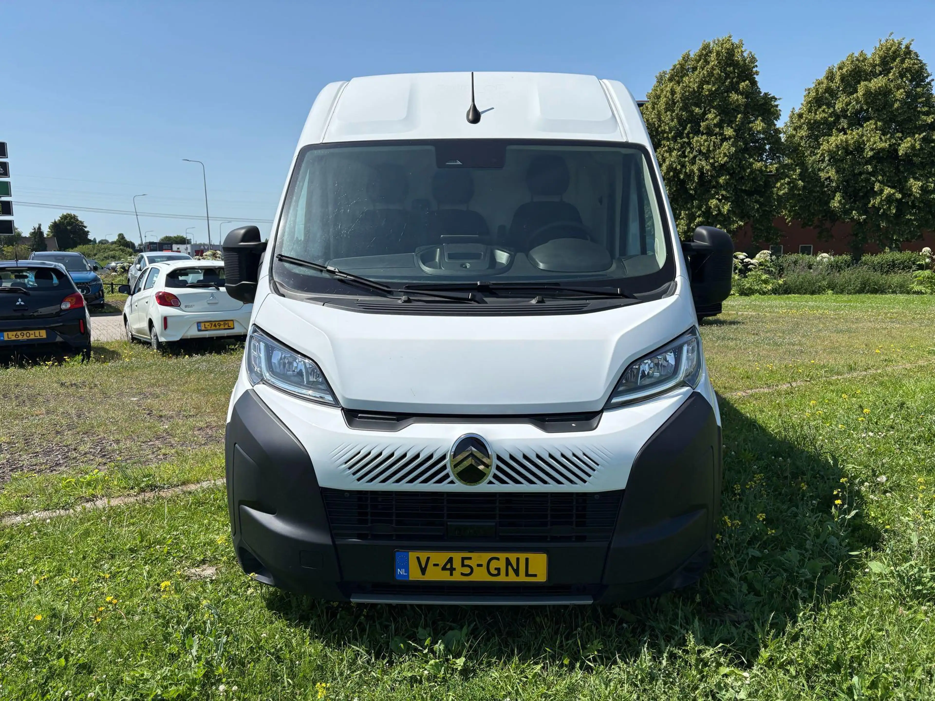 Citroen Jumper 2.2 BlueHDi 120 S&S L2H2 3.3t — photo 3