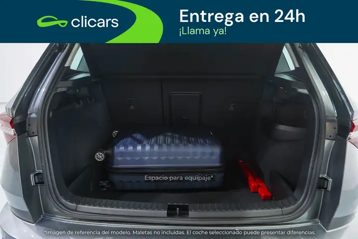 Škoda Karoq 2023, foto 17