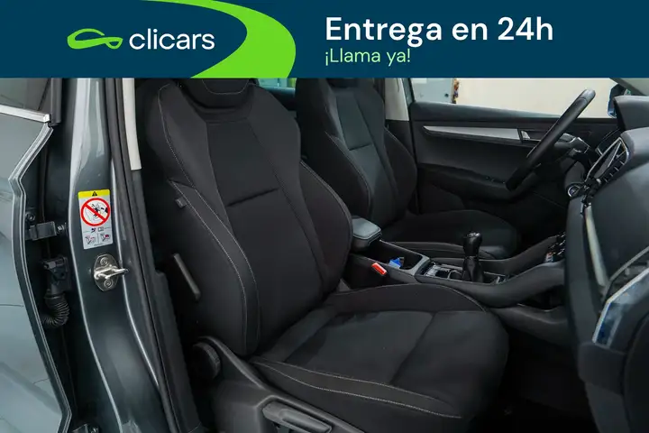 Škoda Karoq 2023, foto 16