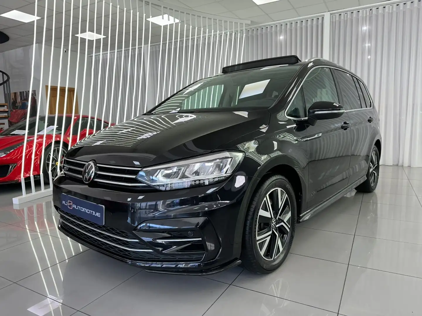 Volkswagen Touran 2.0TDI CR BMT Sport DSG7 110kW Negro - 1