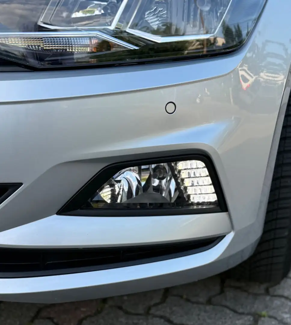 Volkswagen Polo IQ.DRIVE Navi Sitzheizg Park Ass STANDHEIZG Argent - 2