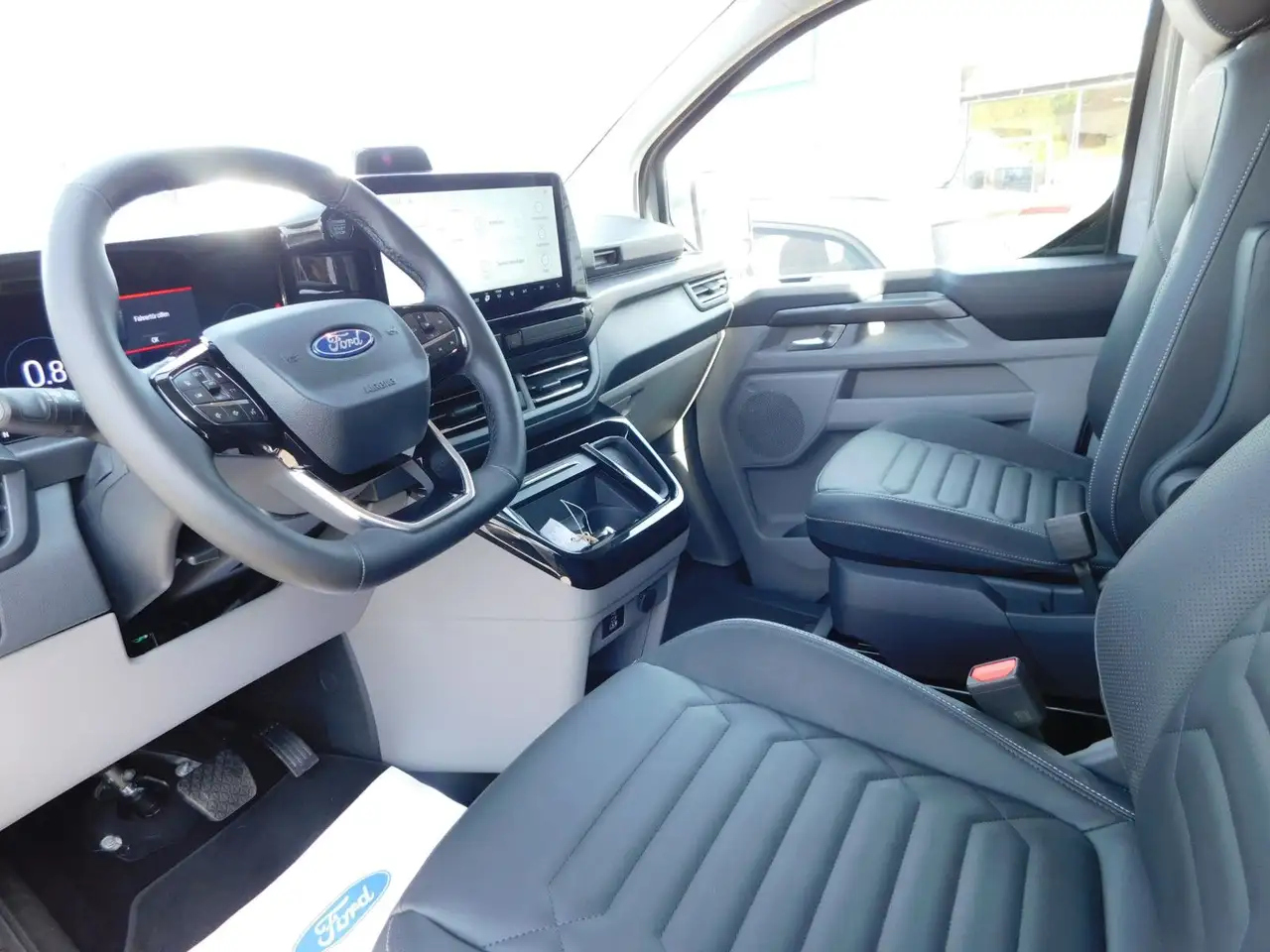 Ford Tourneo Custom 2.0 L2 Autom Titanium X AHK/360° 11