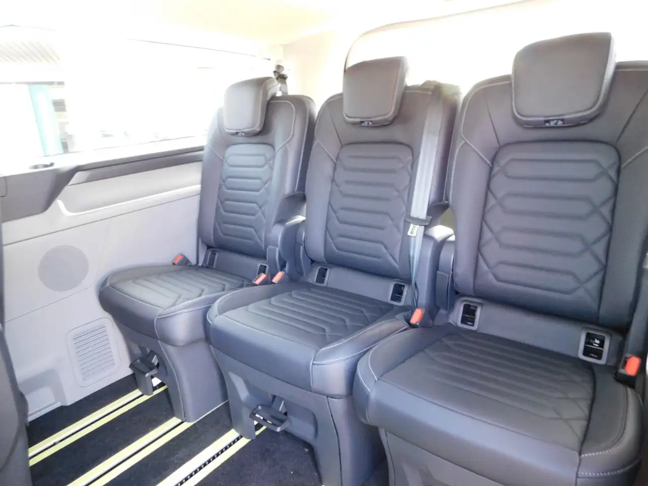 Ford Tourneo Custom 2.0 L2 Autom Titanium X AHK/360° 13