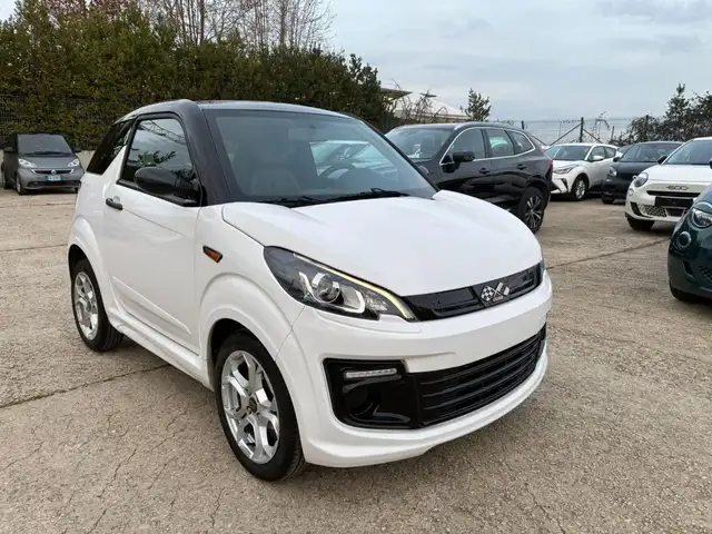 Ligier JS 50 50cc 6kWatt  Diesel Fari a LED