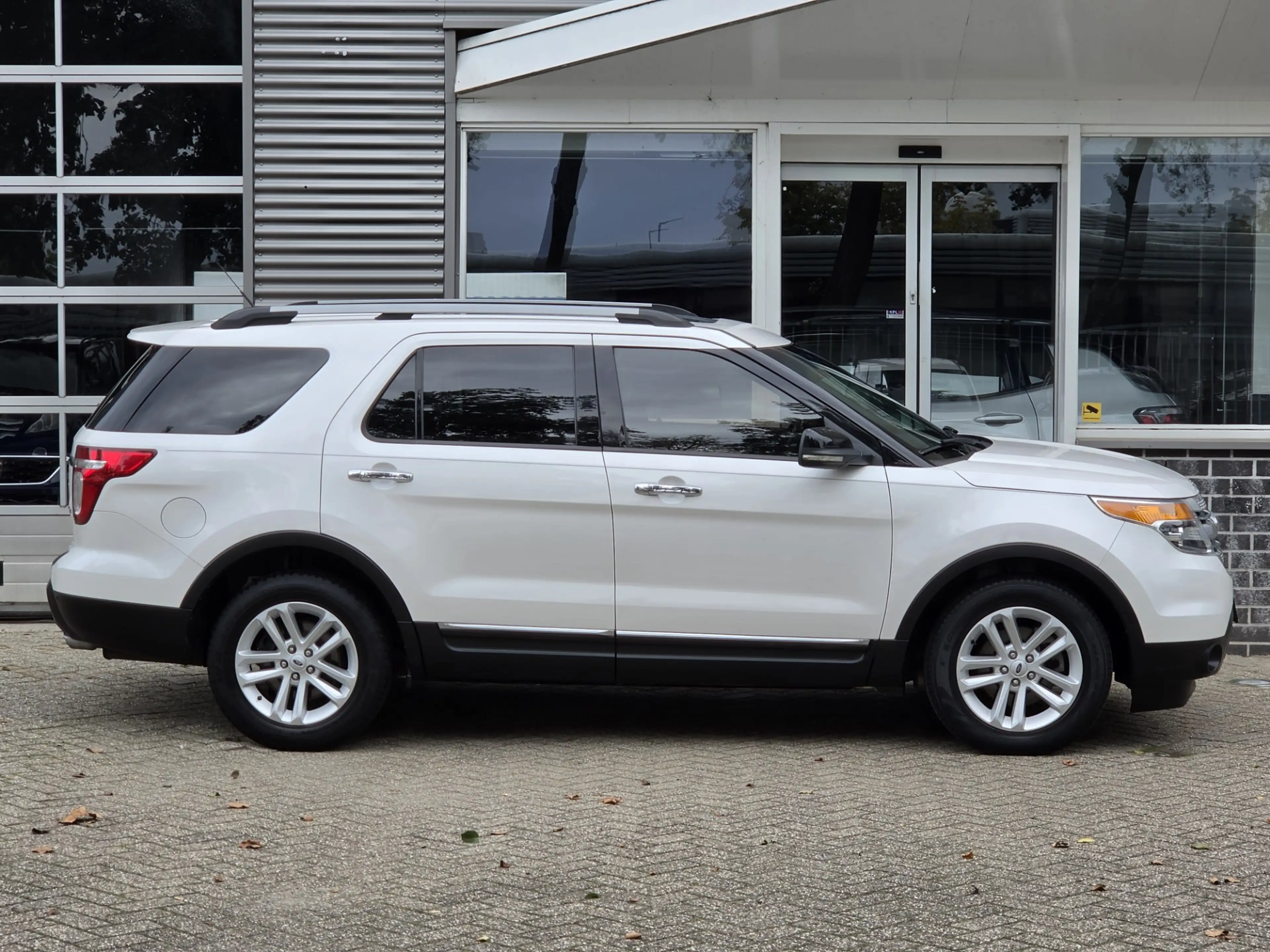 Ford Explorer XLT 7 Persoons Navi Camera Leder — photo 5