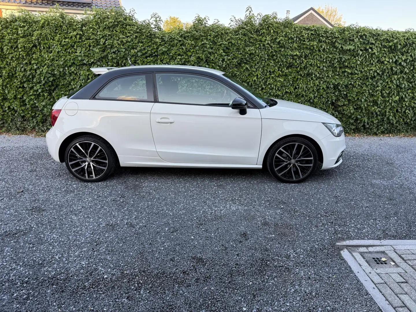 Audi A1 1.6 TDI Ambition Pro Line | Xenon | Navi | Competi Wit - 2