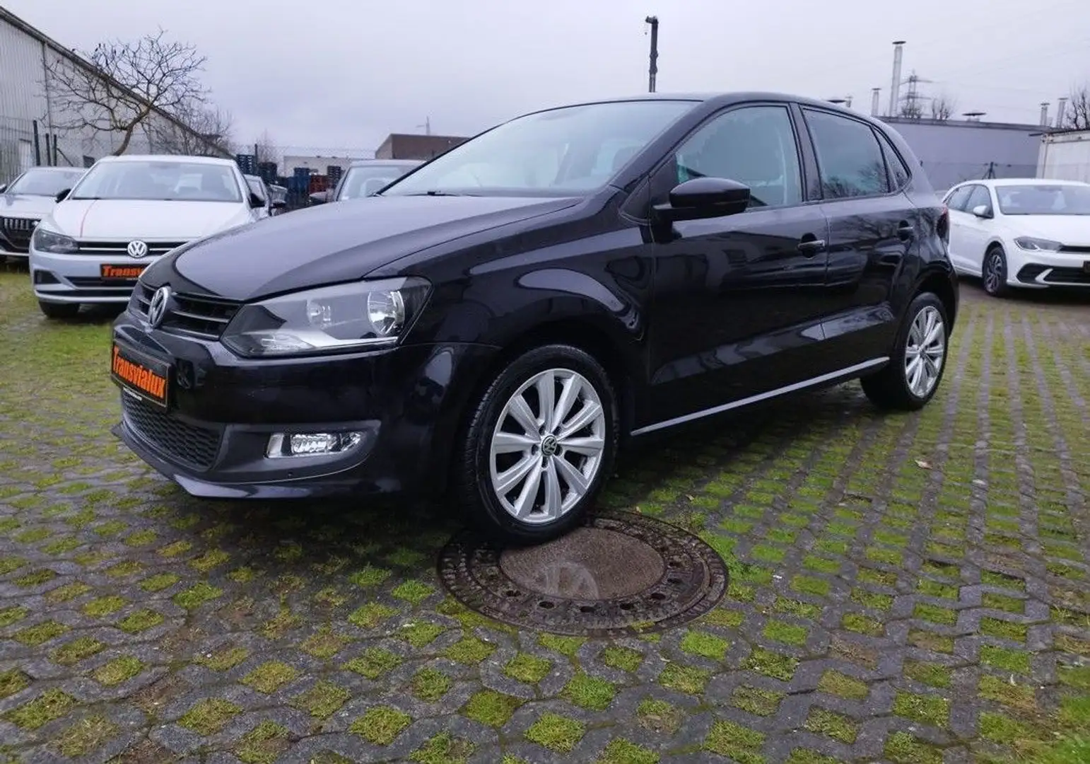 Volkswagen Polo Vw 1.4 tdi 90 dsg7 5 portes Noir - 2