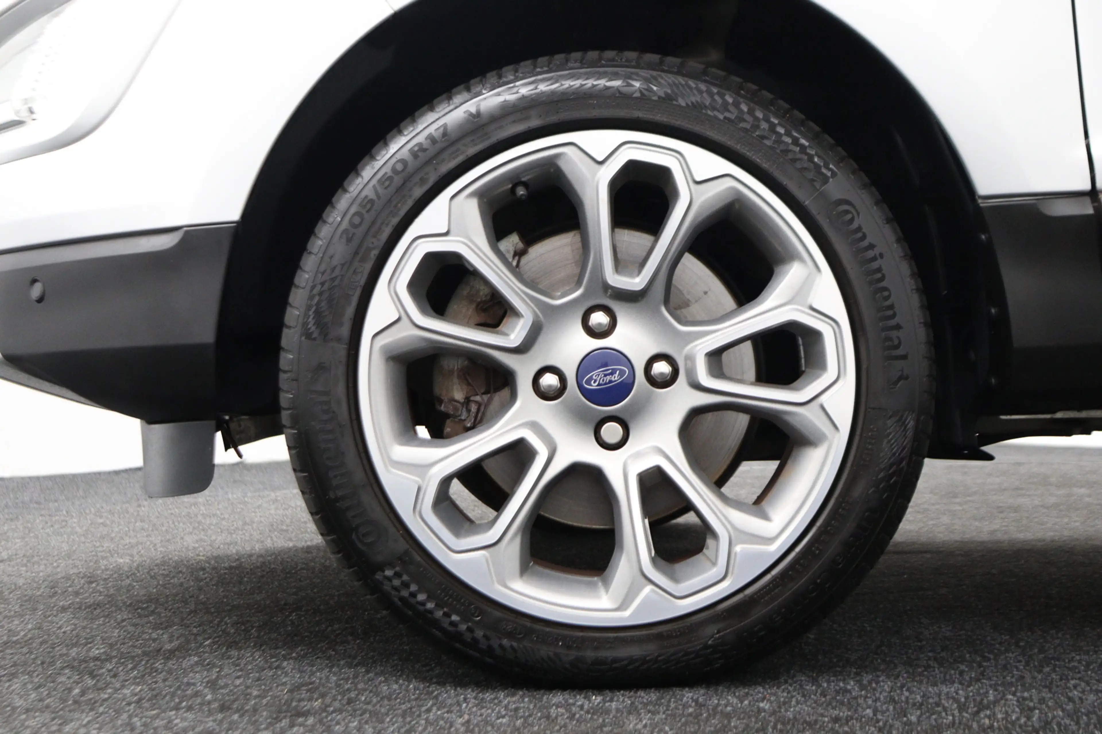 Ford EcoSport 1.0 Ecoboost 125 pk Titanium Winterpakket/ECC/DAB/ — photo 30