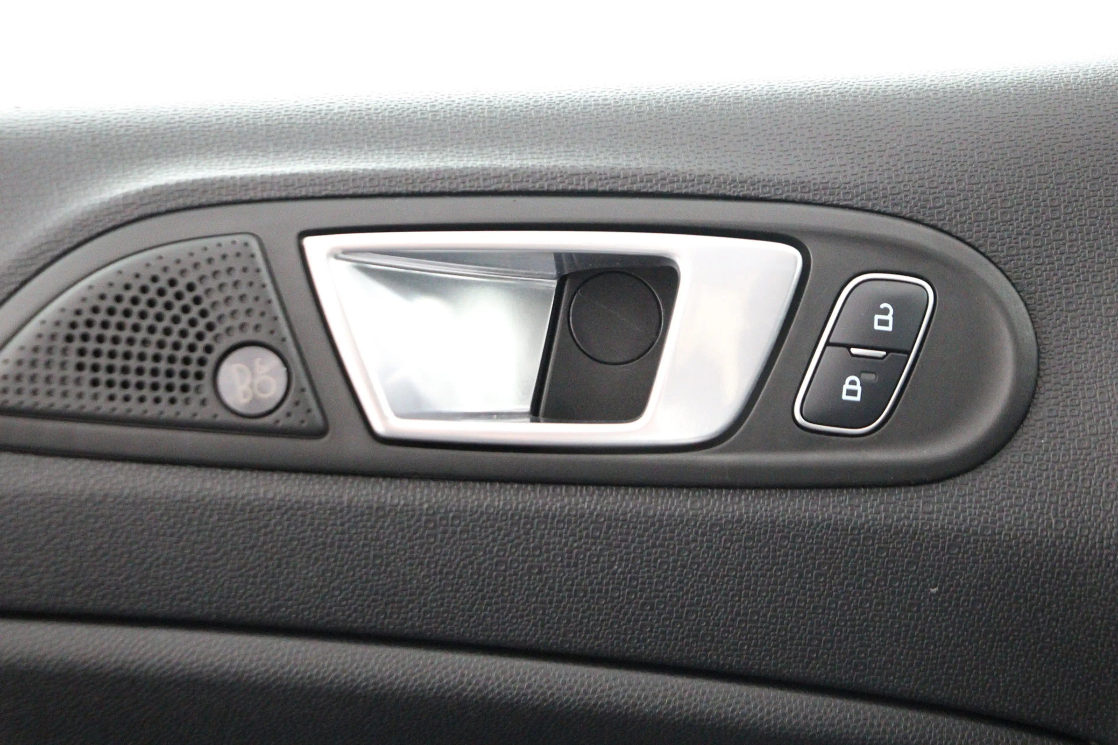 Ford EcoSport 1.0 Ecoboost 125 pk Titanium Winterpakket/ECC/DAB/ — photo 37