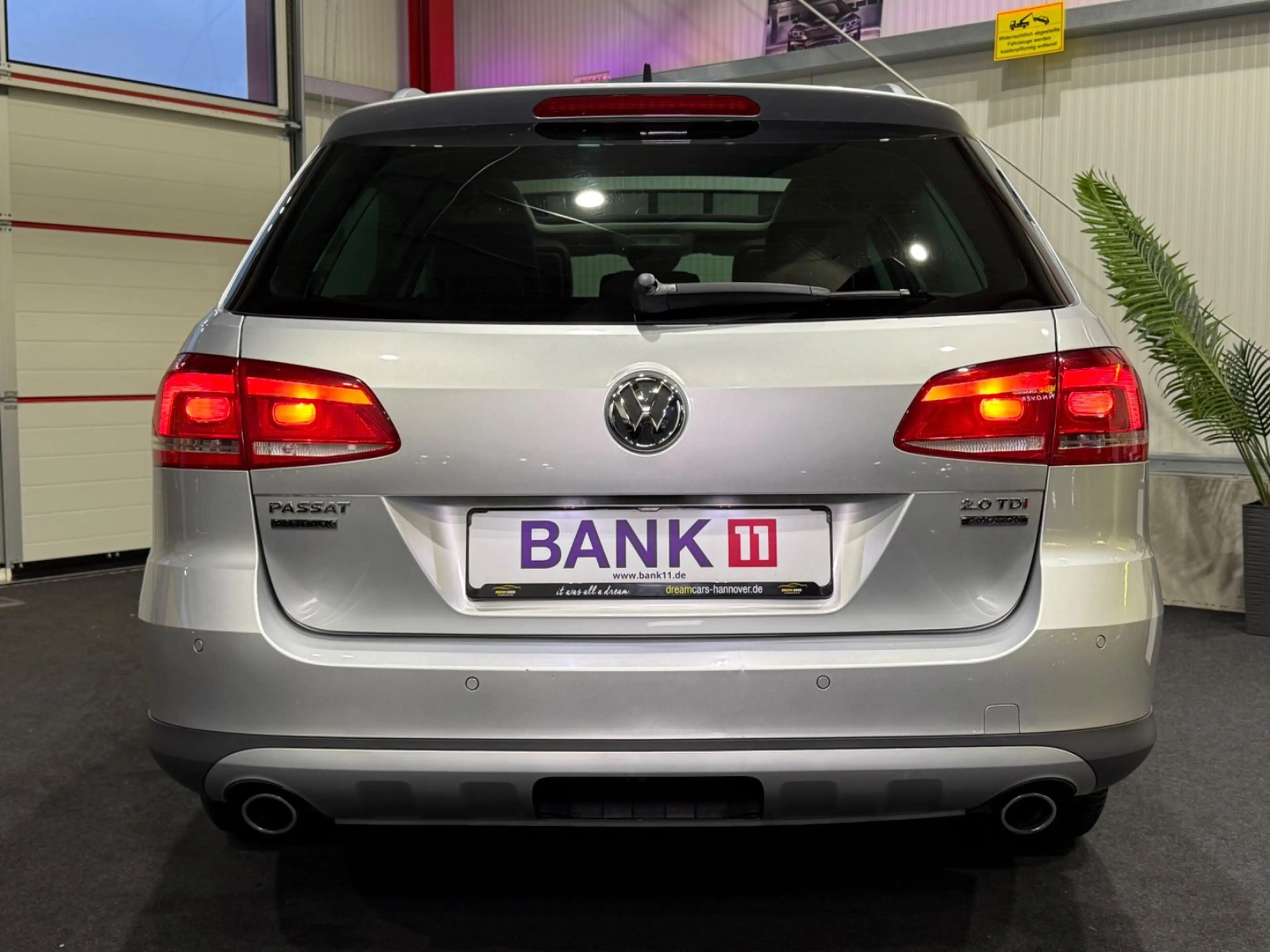 Volkswagen Passat Alltrack Variant Basis 4Motion*DCC*AHK*1H — photo 6