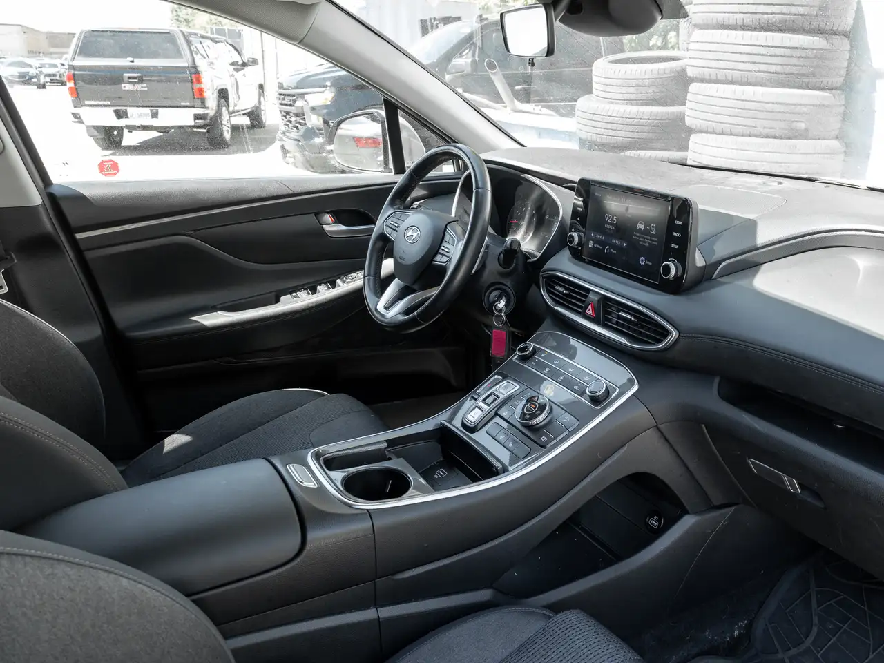 Hyundai SANTA FE photo Hyundai SANTA FE