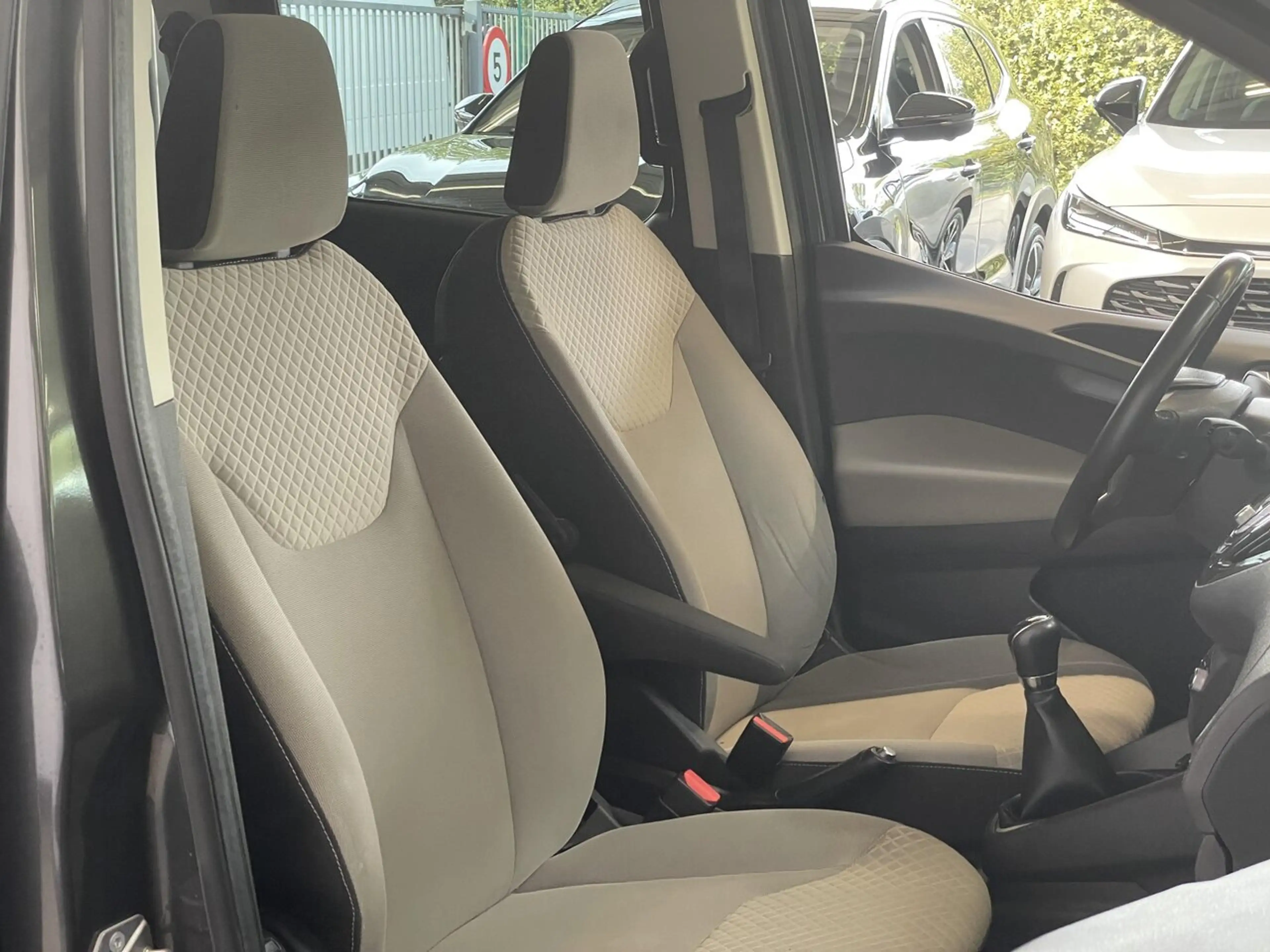 Ford Tourneo Courier 1.5 TDCi *Auto Airco*Sensoren achter — photo 15