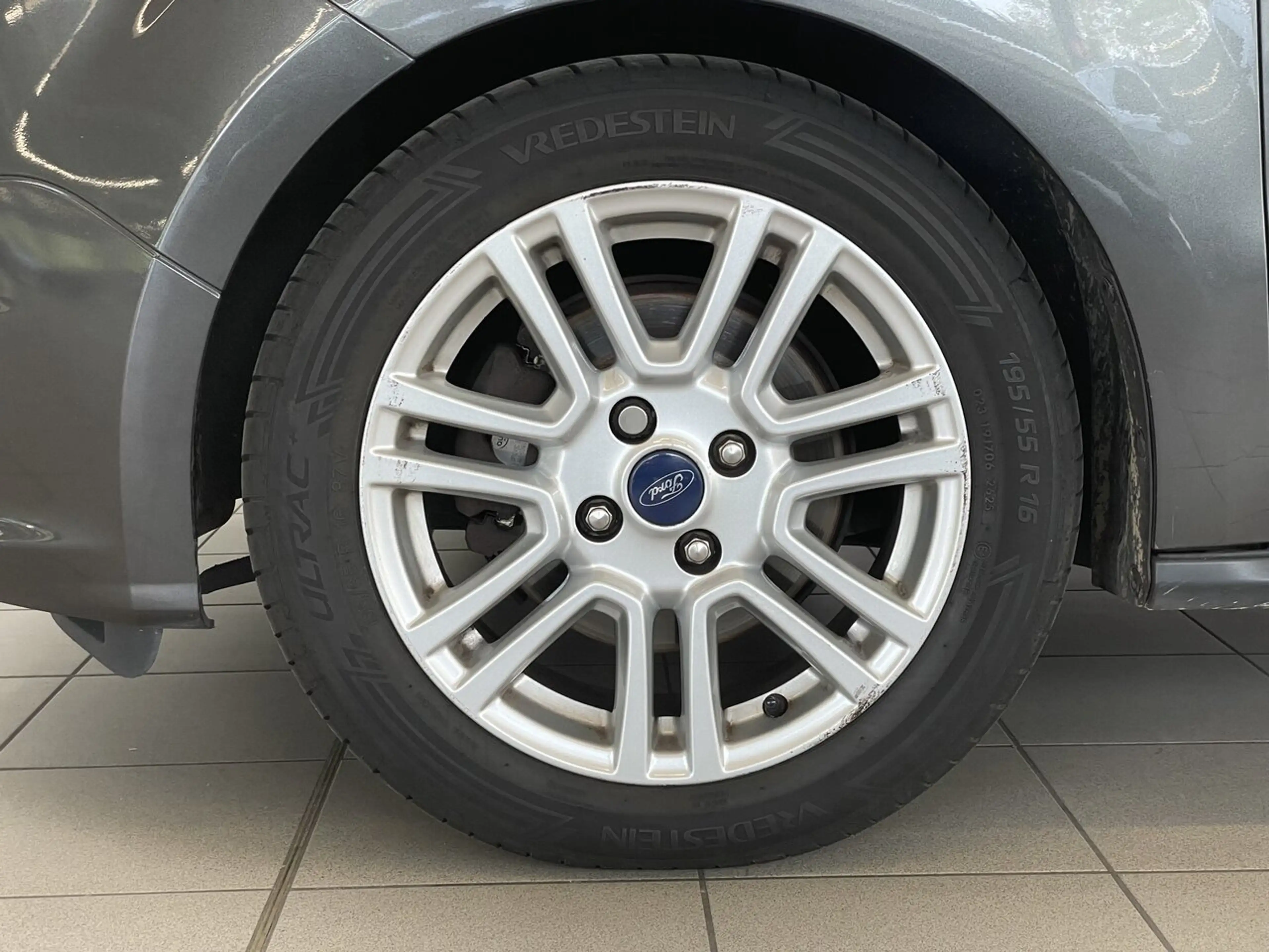 Ford Tourneo Courier 1.5 TDCi *Auto Airco*Sensoren achter — photo 11