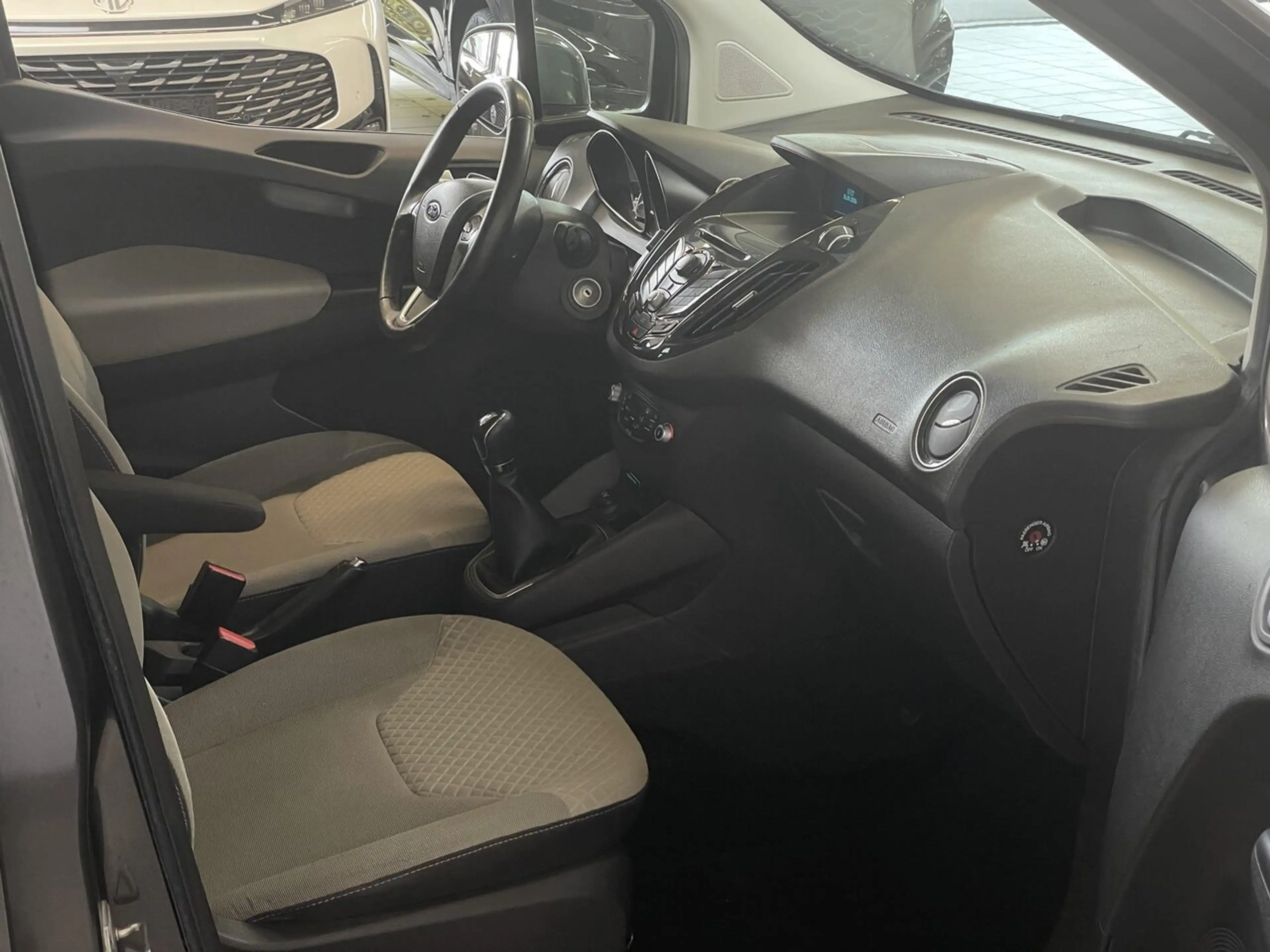 Ford Tourneo Courier 1.5 TDCi *Auto Airco*Sensoren achter — photo 14