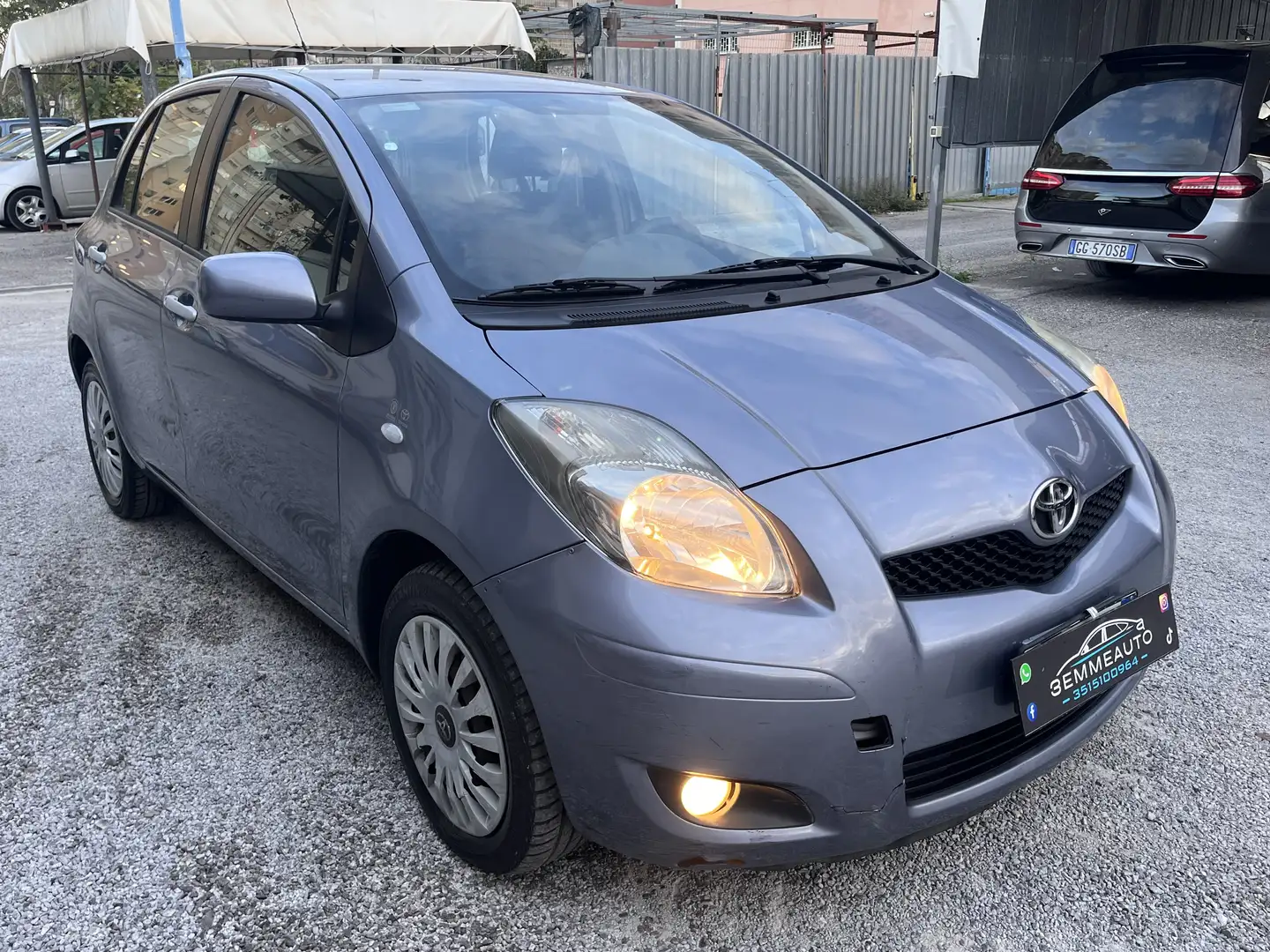 Toyota Yaris 5p 1.0 68Cv Gpl - 2