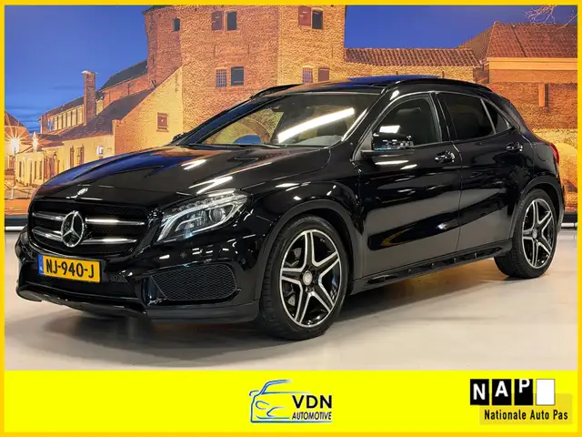 Mercedes-Benz GLA 250 AMG Aut Panodak Leer H/K Camera