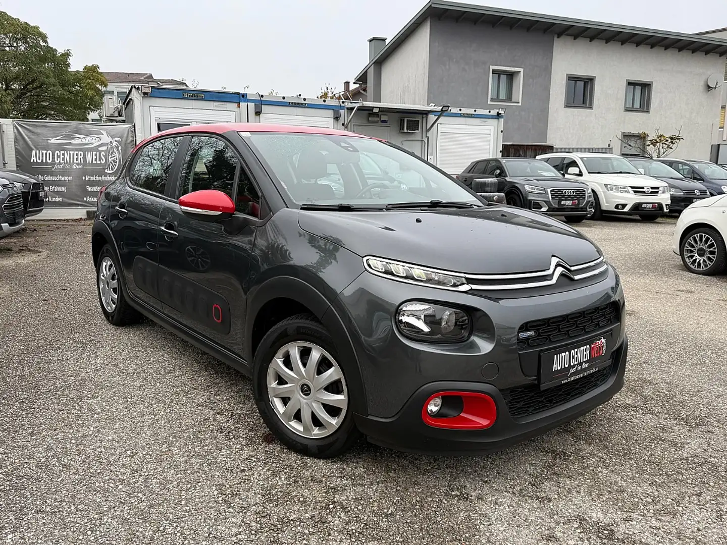 Citroen C3 PureTech 82 5-Gang-Manuell Feel Grau - 1