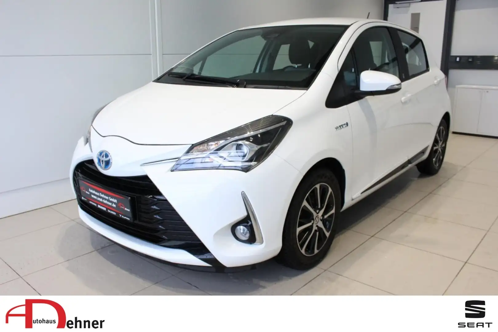 Toyota Yaris 1.5 (Hybrid) Team D NAVI/USB/SHZ/MFL/BT/BC Klima White - 1