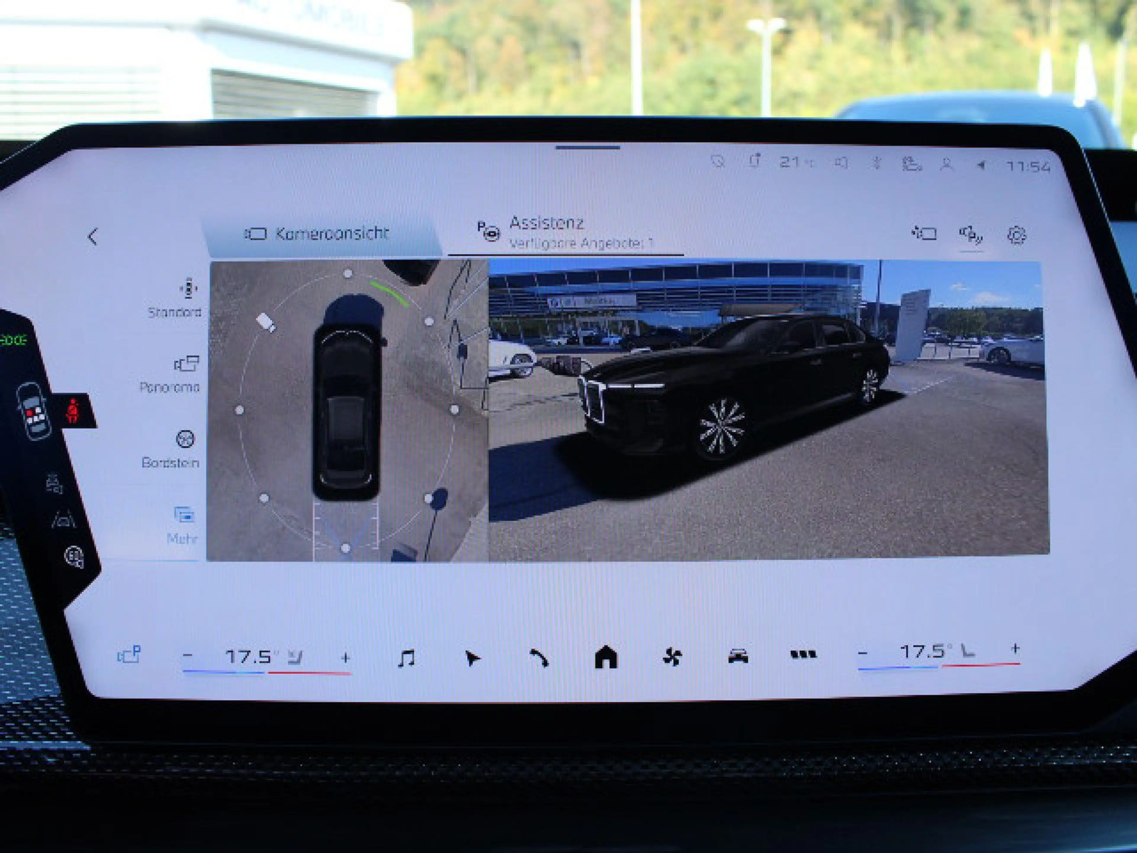 BMW 740 xDrive Sportpaket HUD Vollleder Luftfederung — photo 14