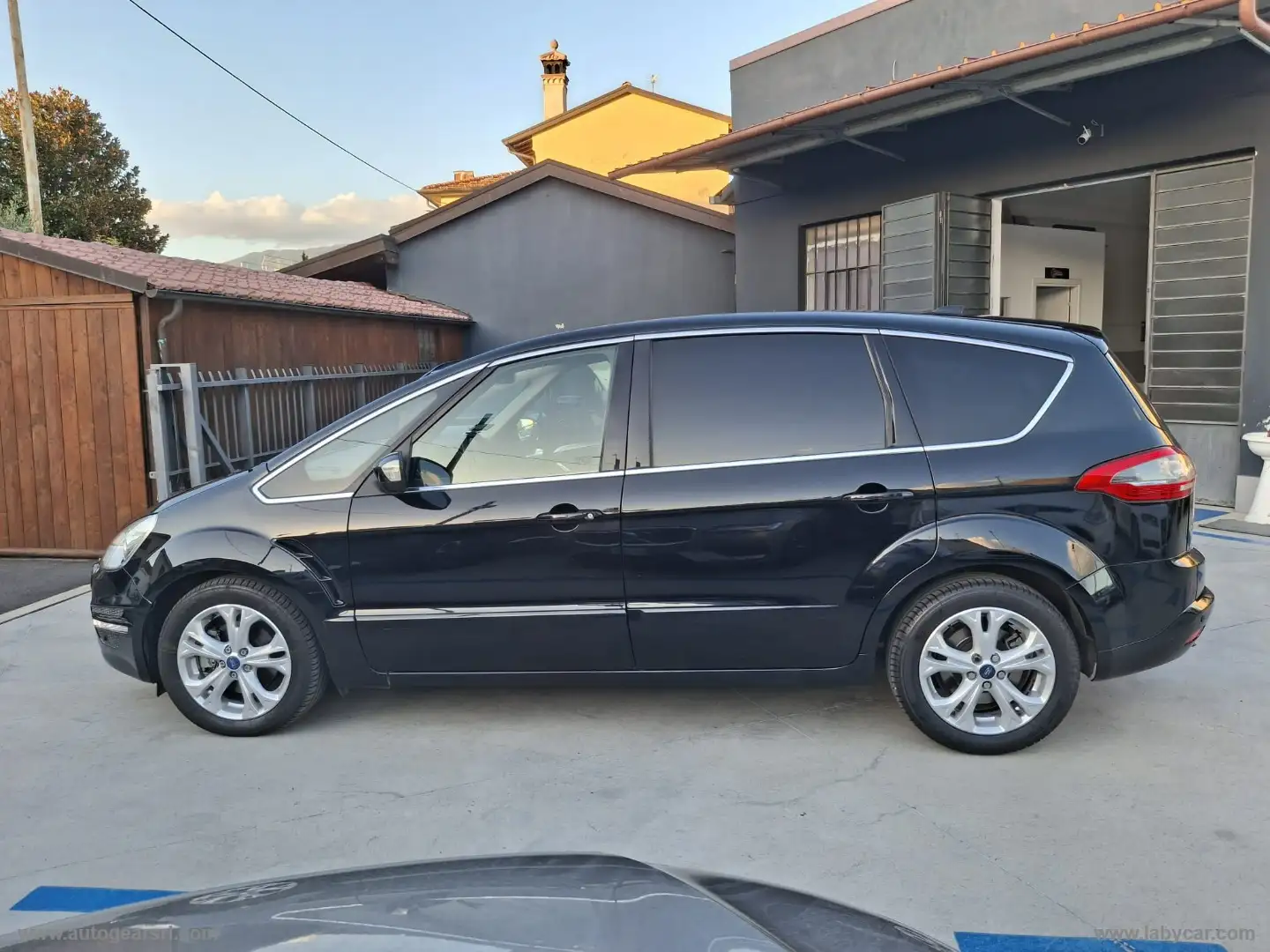 Ford S-Max S-MAX 2.0 TDCi 163 CV Pow. New Titanium AUT. Nero - 2