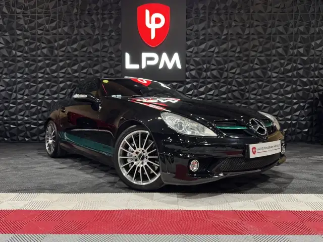 Mercedes-Benz SLK view 3