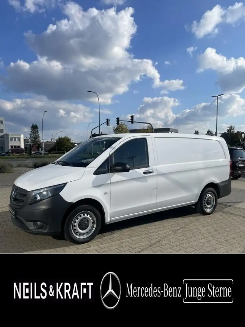 Mercedes-Benz Vito Worker Plus 110CDI KlimaA AHK Blanc - 1