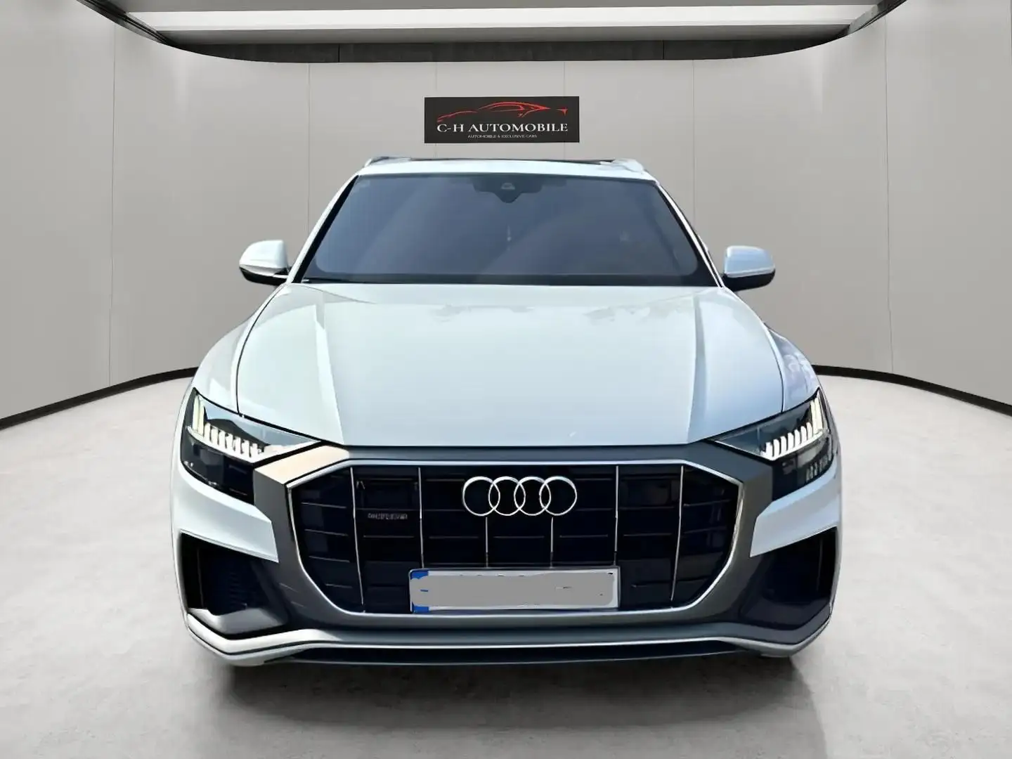 Audi Q8 50 TDI quattro S-Line Weiß - 2
